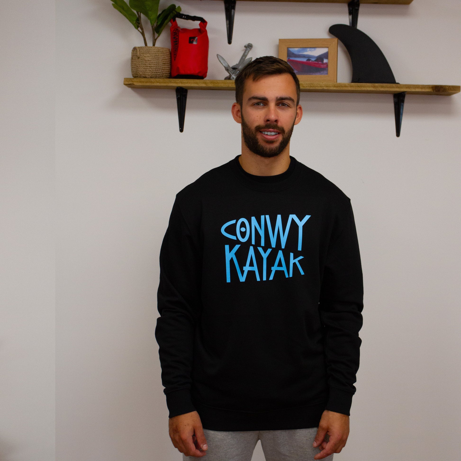 conwy kayak - black crewneck sweater